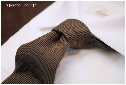 2011w_tie_lightbrown.jpg