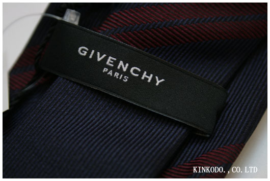 GIVENCHY　ジバンシー