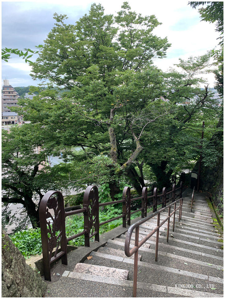 kenrokuasaren31.jpg