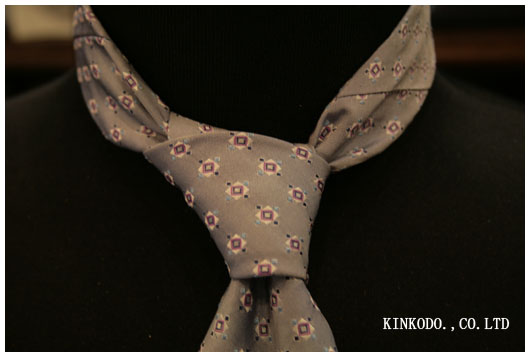 ネクタイの締め方２