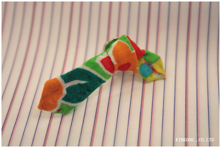 tie_pin_flower2.jpg