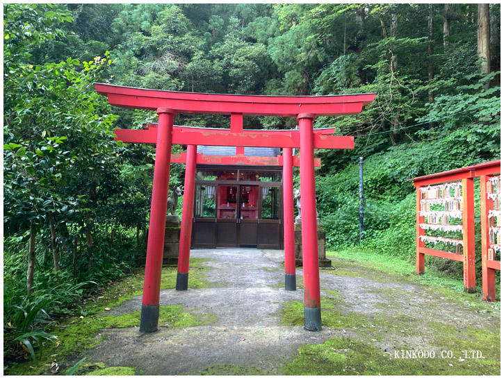 yuwakutemple.jpg